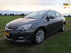 Opel Astra - 1.4 Turbo Cosmo|Schuif/kantel dak|Trekhaak|NL-auto-NAP|