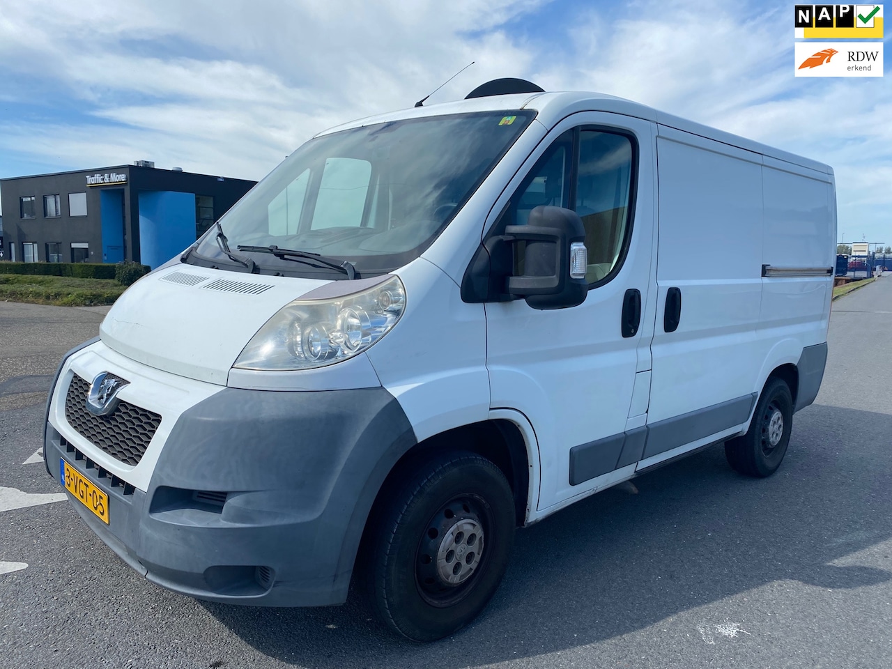Peugeot Boxer - 2010 * 330 2.2 HDI L1H1 * ELEC. RAMEN * EURO 4 - AutoWereld.nl
