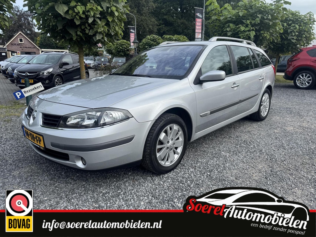 Renault Laguna Grand Tour - 2.0-16V Privilège 2.0-16V Privilège - AutoWereld.nl
