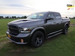 Dodge Ram 1500 - 5.7 V8 Quad Cab 6'4 Sport|Lees tekst|Full Options|Luchtvering|Carplay