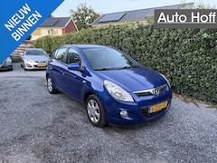 Hyundai i20 - 1.2i i-Motion | Airco | Elekt. Ramen | LMV | 5 Deuren |