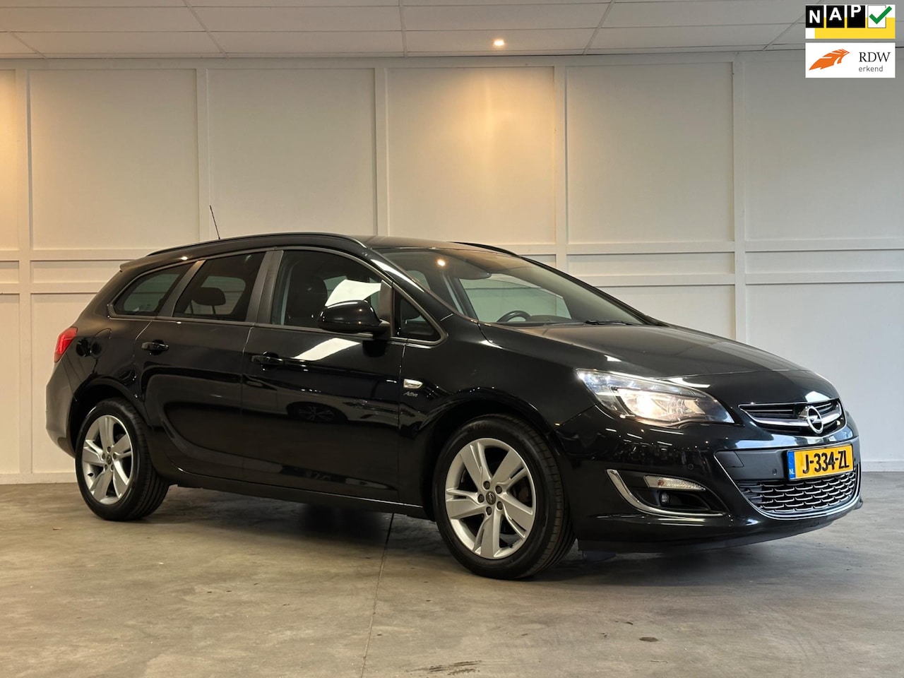 Opel Astra Sports Tourer - 1.4 Turbo Design Edition / 2013 - AutoWereld.nl