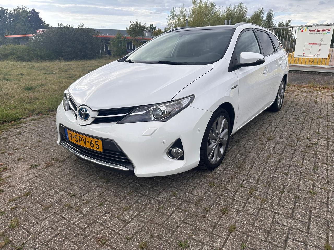 Toyota Auris Touring Sports - 1.8 Hybrid Lease Pro - AutoWereld.nl