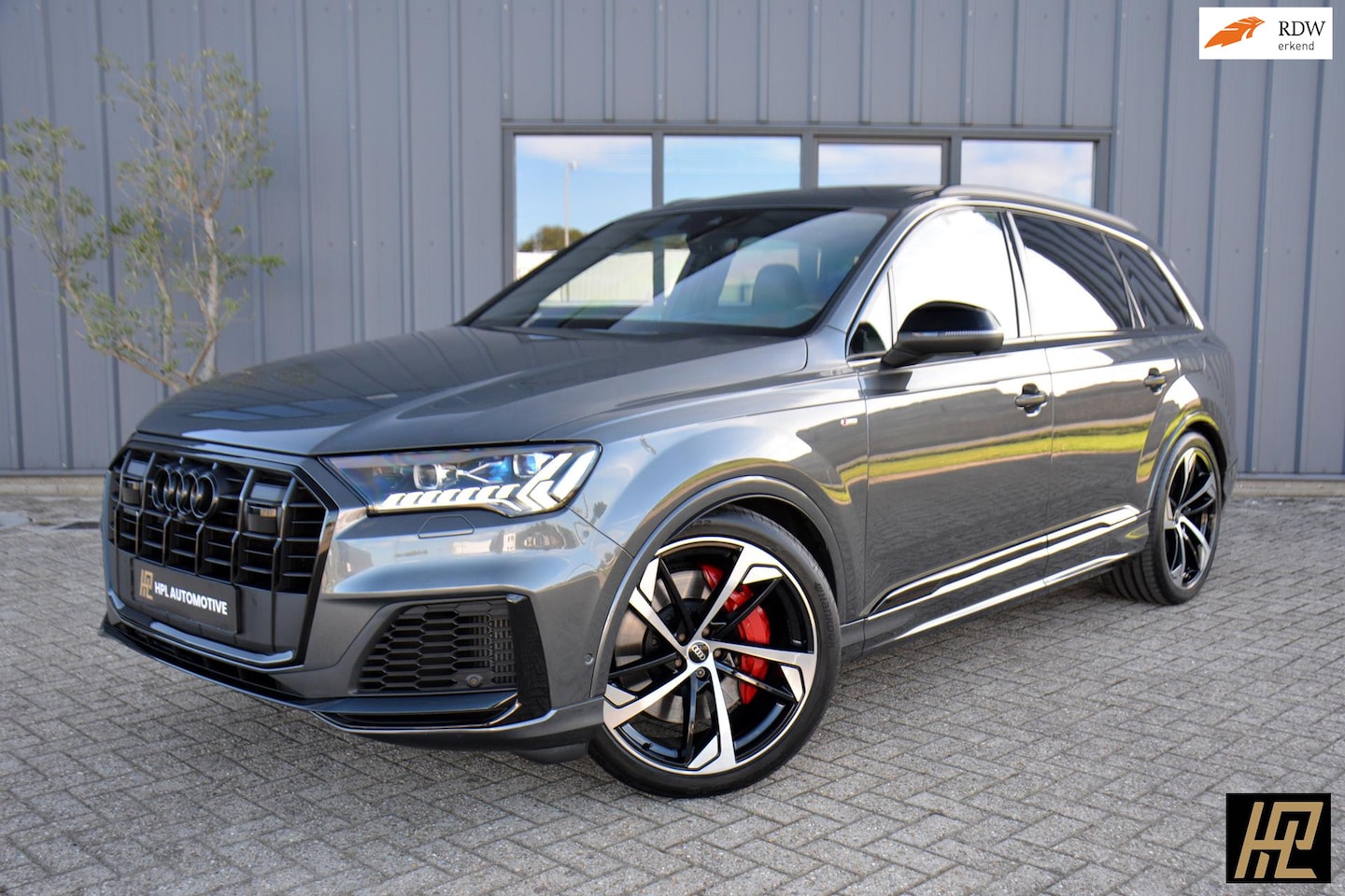 Audi Q7 - 60 TFSI e quattro Competition * RS Stoelen Massage * Softclose * Pano * Luchtvering * 360 - AutoWereld.nl