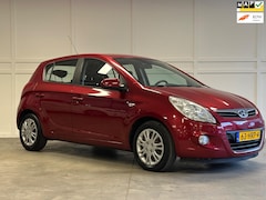 Hyundai i20 - 1.2i DynamicVersion / Airco / 2009 /