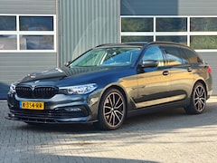 BMW 5-serie Touring - 520d High Executive Sportline trekhaak 19"LM