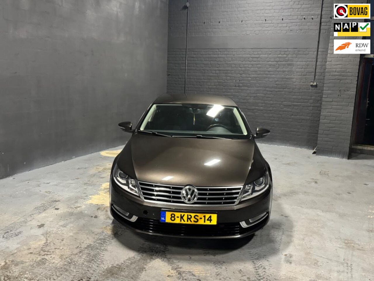 Volkswagen CC - 1.8 TSI/Nap/Xenon/Key Less/Parkeer sensoren/LM - AutoWereld.nl