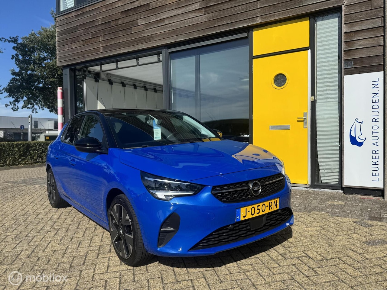 Opel Corsa-e - GS Line 50 kWh NL auto 1e eigenaar Garantie - AutoWereld.nl
