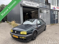 Volkswagen Golf Cabriolet - 2.0 Avantgarde APK NAP Logisch