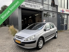 Peugeot 307 - 1.6-16V XSI 5 Deuren Nieuwe APK NAP Rapport