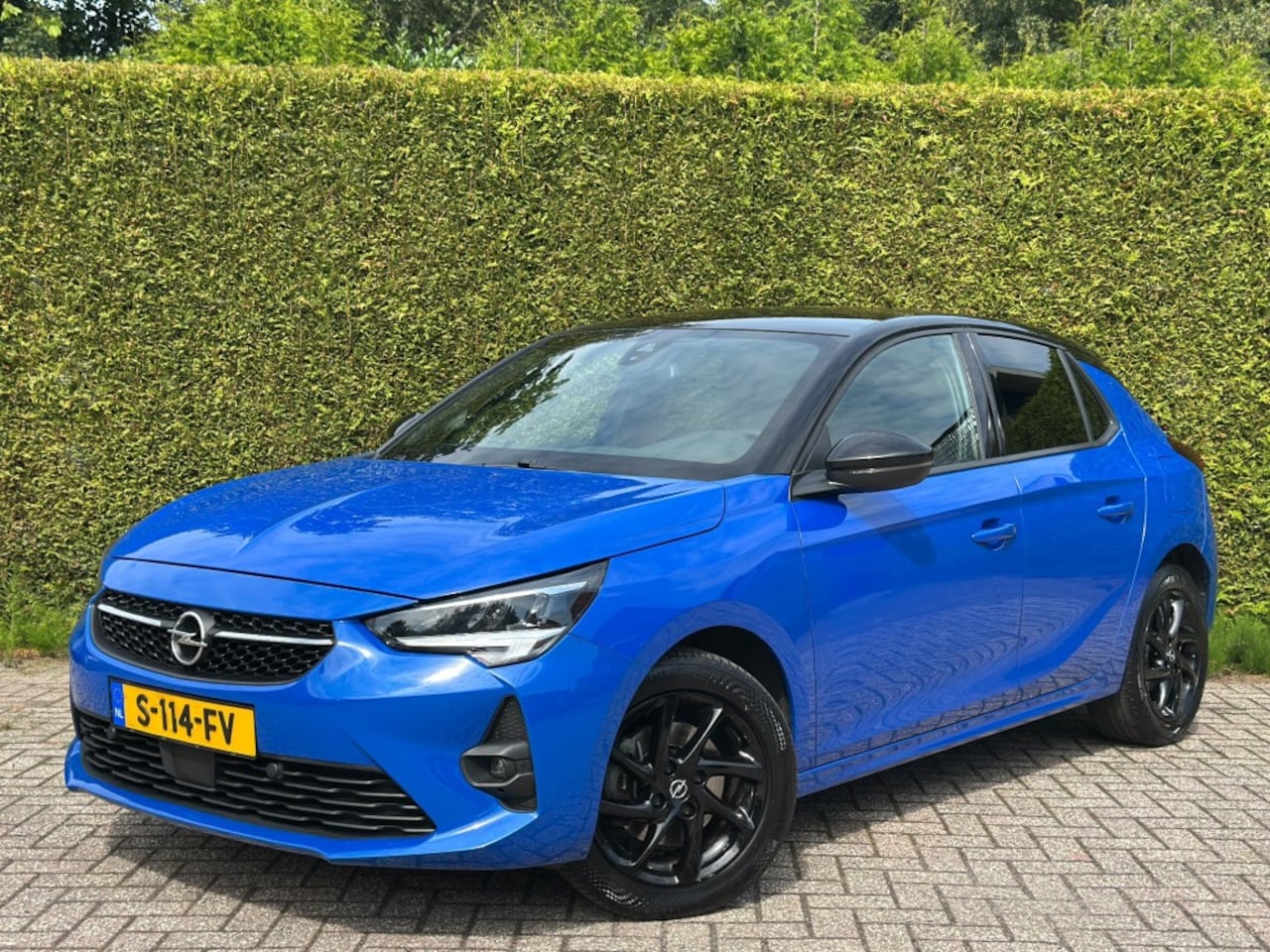 Opel Corsa - 1.2 GS Line Nieuw Model Apple CarPlay  Stuur/Stoelverwarming  PDC - AutoWereld.nl