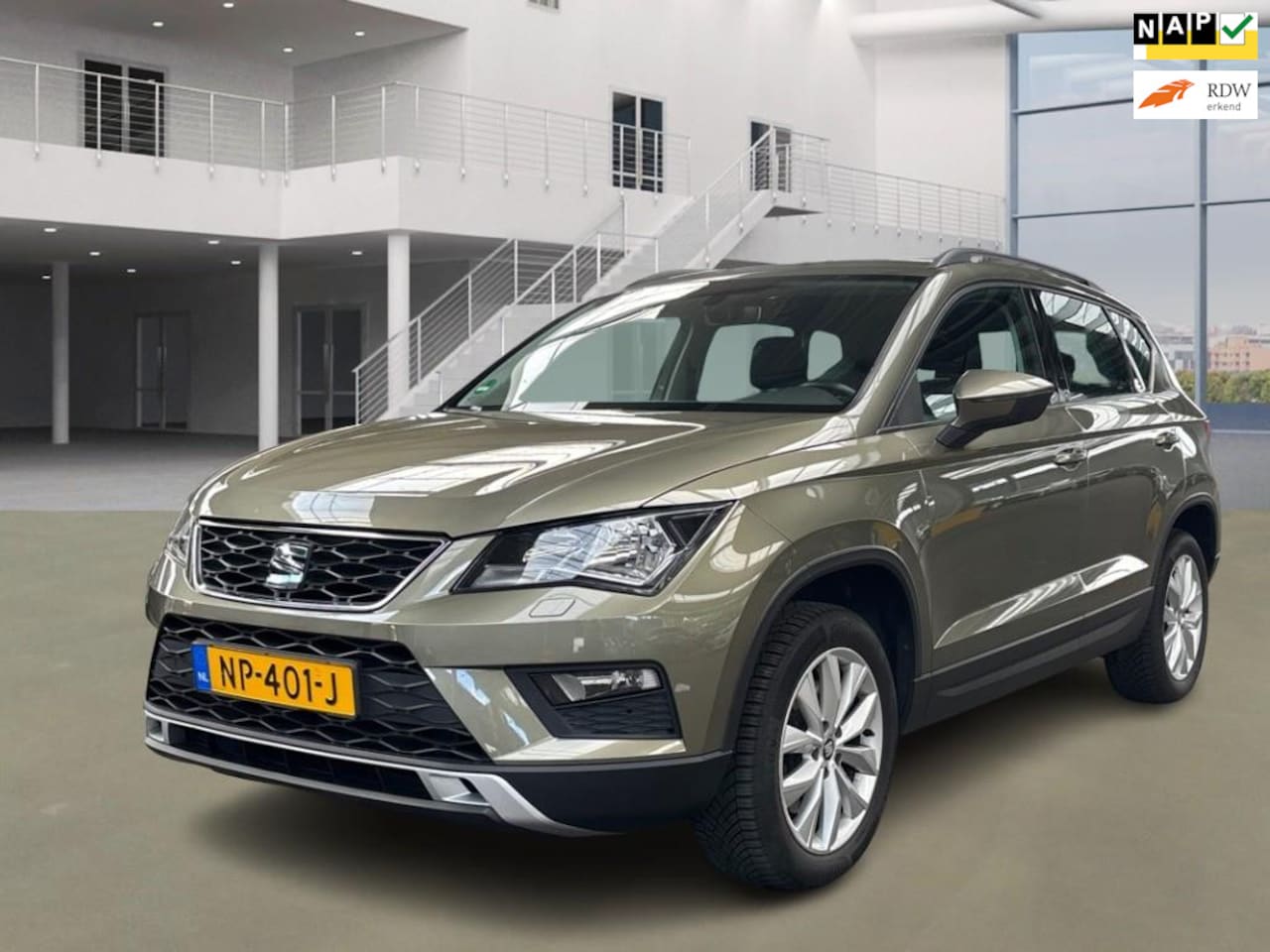 SEAT Ateca - 1.0 EcoTSI Style|CARPLAY|CAMERA|NAVI|STOELVERW|PSENSOR| - AutoWereld.nl