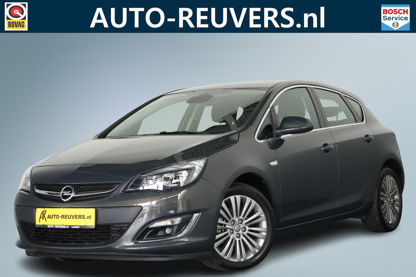Opel Astra - 1.4 Cosmo / Navi / Cruisecontrol / 4S band / Trekhaak - AutoWereld.nl
