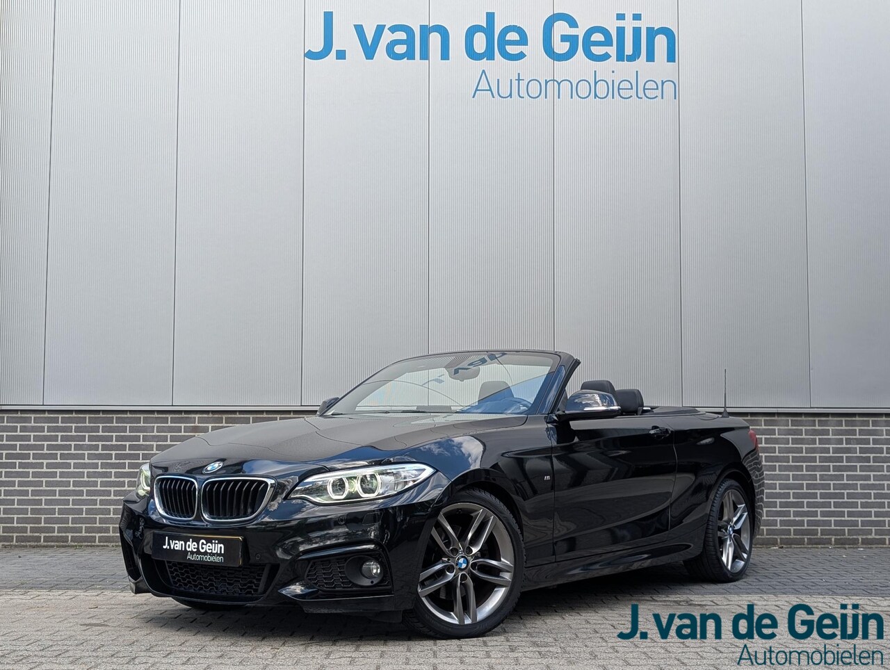 BMW 2-serie Cabrio - 220i M Sport | NL auto | Navi Prof | Leder | Keyless - AutoWereld.nl