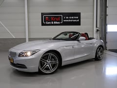 BMW Z4 Roadster - sDrive30i Executive 6-Cilinder Leer Sportstoelen Navigatie NL-auto NAP Airco-ECC Cruise Co