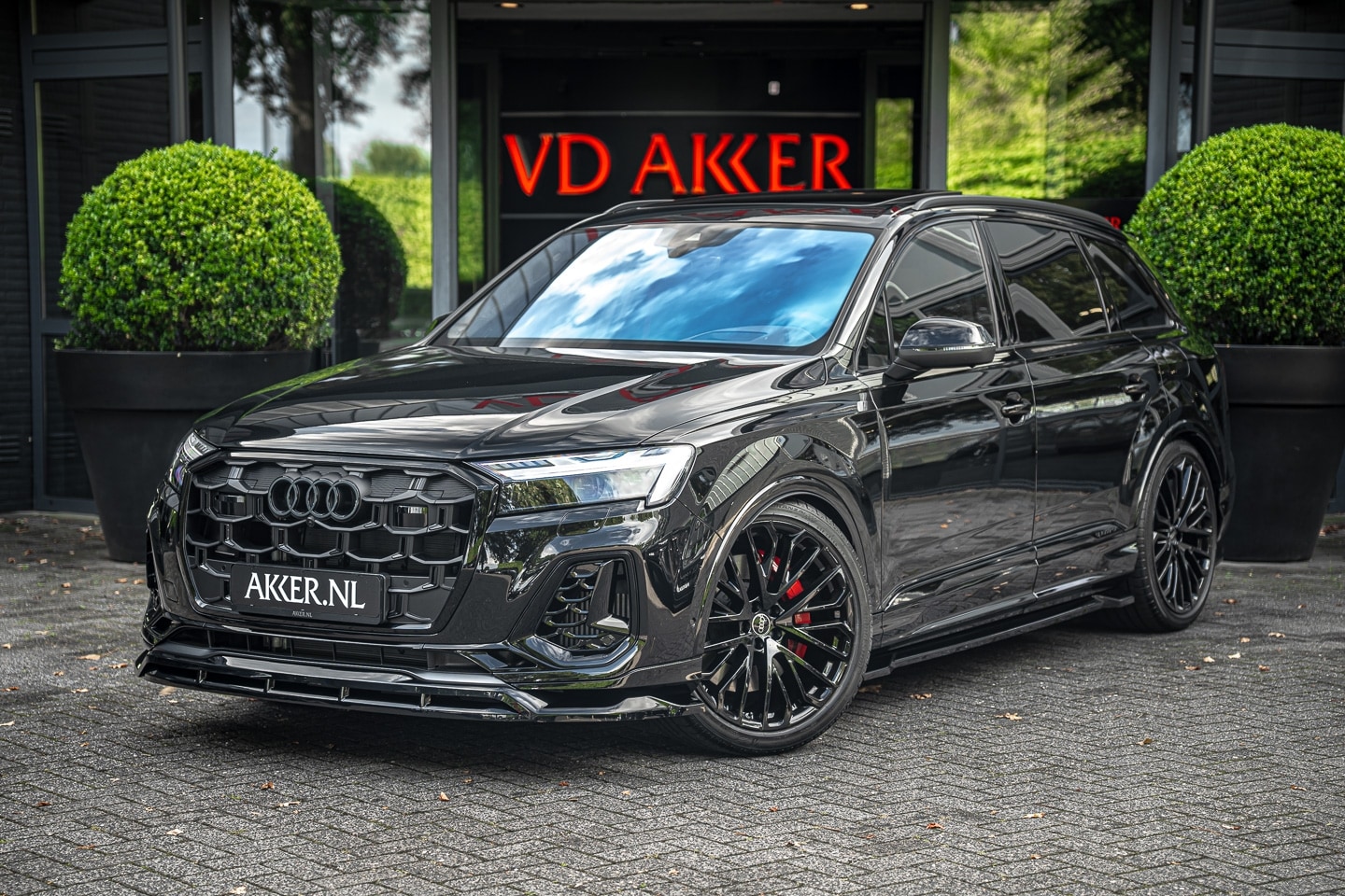Audi Q7 - 60 TFSI e Aeropakket | 4Wielsturing | Massage | Alcantara Hemel | 360° Cam.| Head-up - AutoWereld.nl