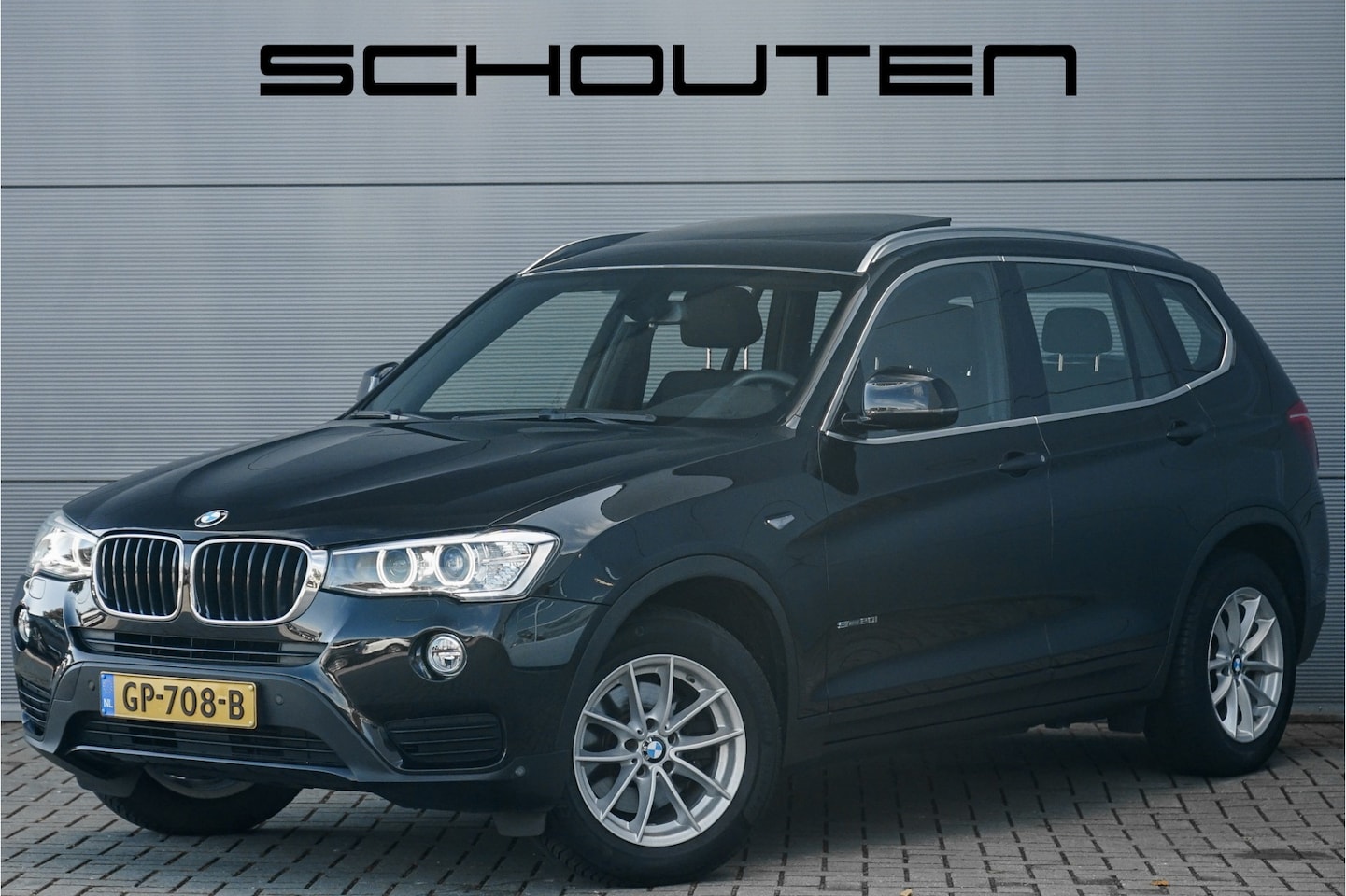 BMW X3 - sDrive20i Executive Pano H/K Trekhaak PDC - AutoWereld.nl