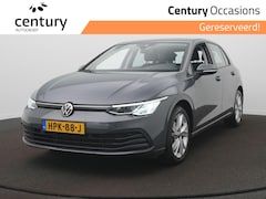 Volkswagen Golf - 1.5 eTSI Life Business / Trekhaak / Navi / Metallic / Clima