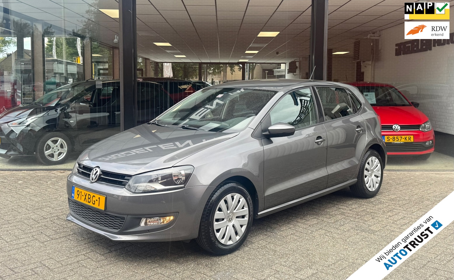 Volkswagen Polo - 1.2 TSI BlueMotion 90pk 2e EIG | CARPLAY | CRUISE | TREKHAAK - AutoWereld.nl