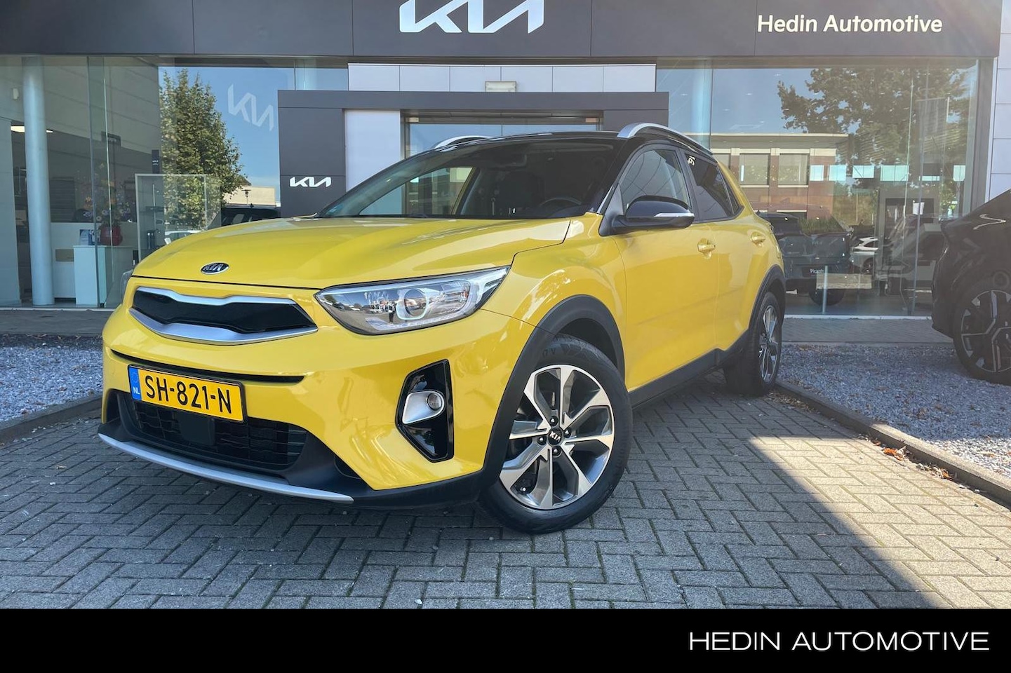 Kia Stonic - 1.0 T-GDi DynamicLine | Keyless entry | Climate control | Dealer onderhouden | - AutoWereld.nl