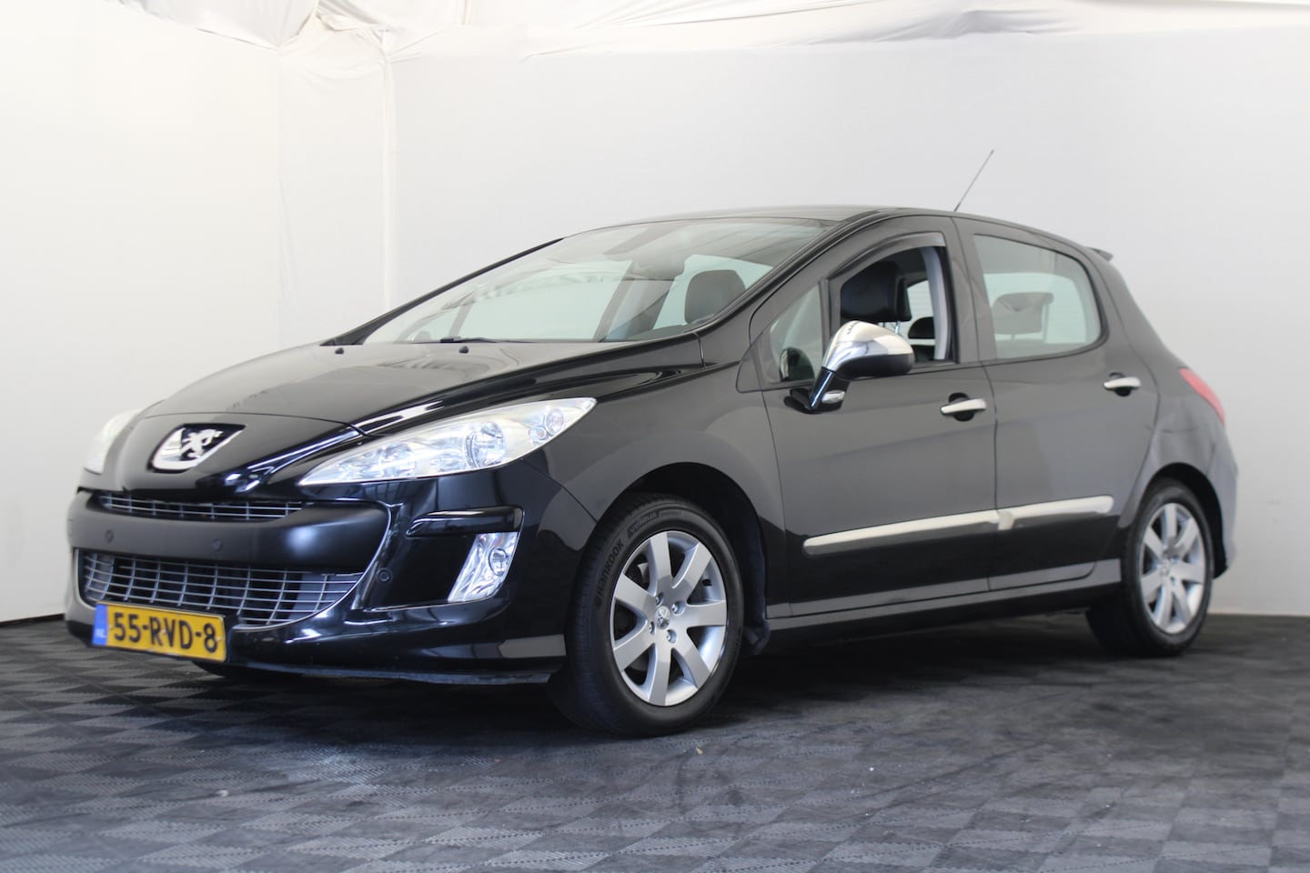 Peugeot 308 - 1.6 VTi Blue Lease Executive 1.6 VTi Blue Lease Executive - AutoWereld.nl