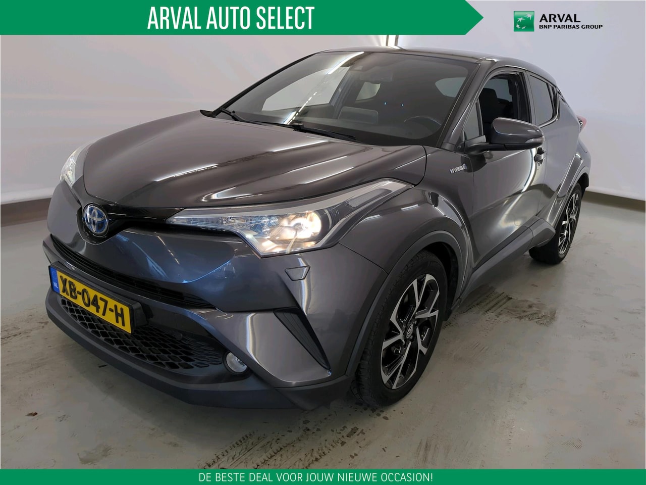 Toyota C-HR - 1.8 Hybrid 122pk Automaat Dynamic | Navigatie | Stoelverwarming | Achteruitrijcamera | 18" - AutoWereld.nl