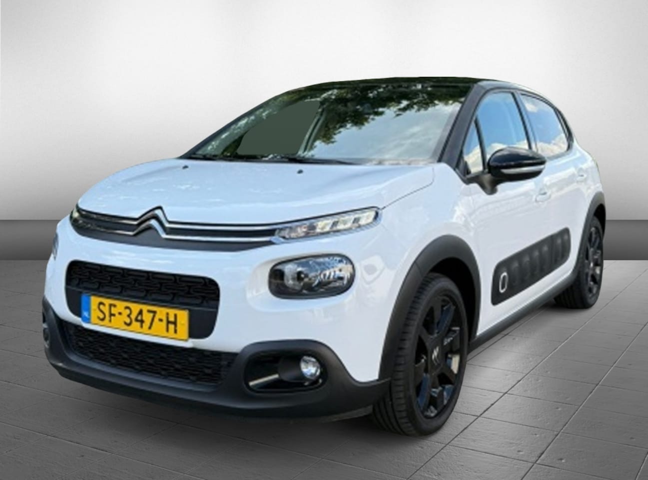 Citroën C3 - 1.2 Shine navi, camera lm velgen - AutoWereld.nl