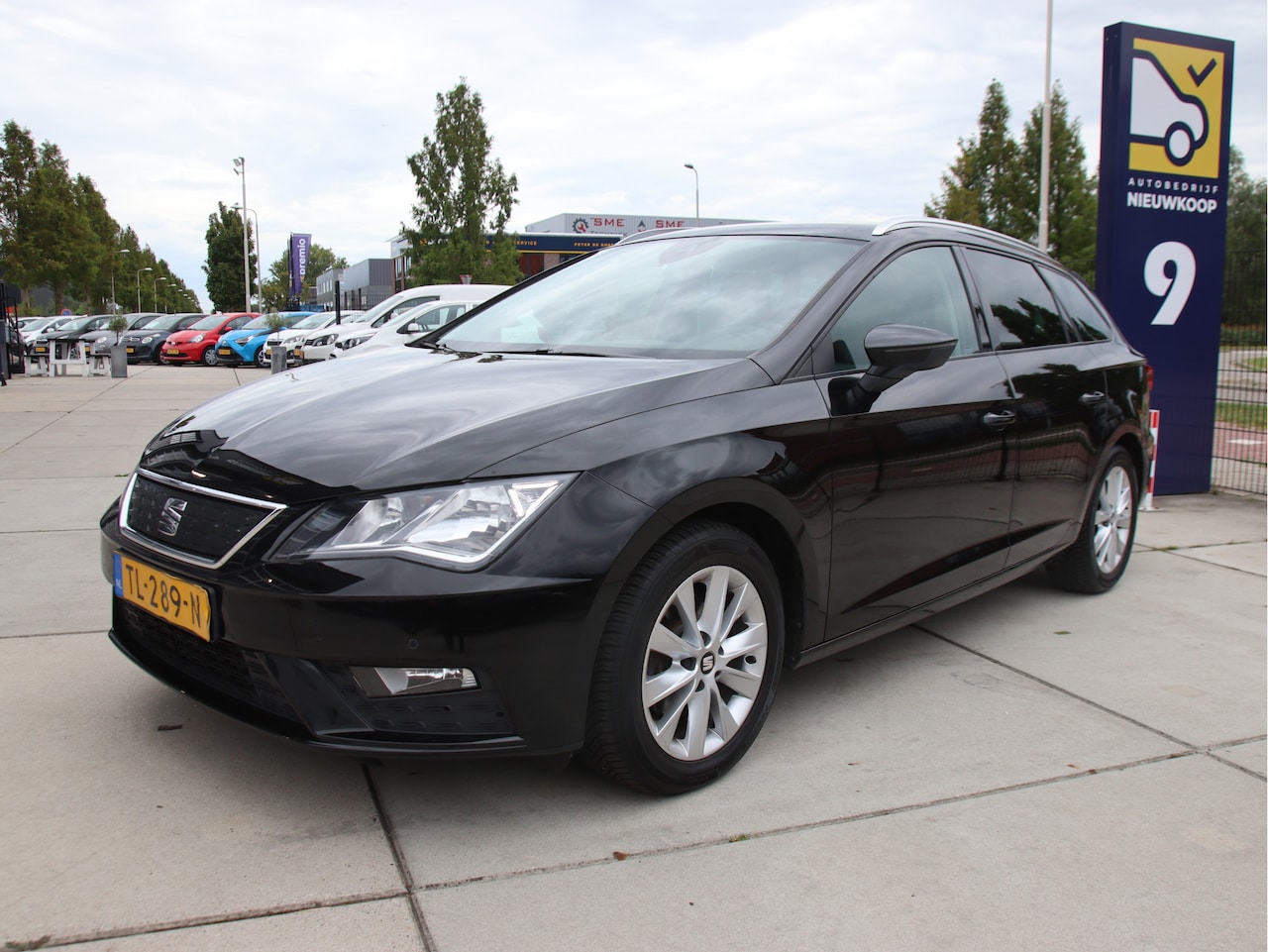SEAT Leon ST - 1.0 EcoTSI Style Business Intense Carplay, 2x PDC, NL Auto Aanbieding! - AutoWereld.nl