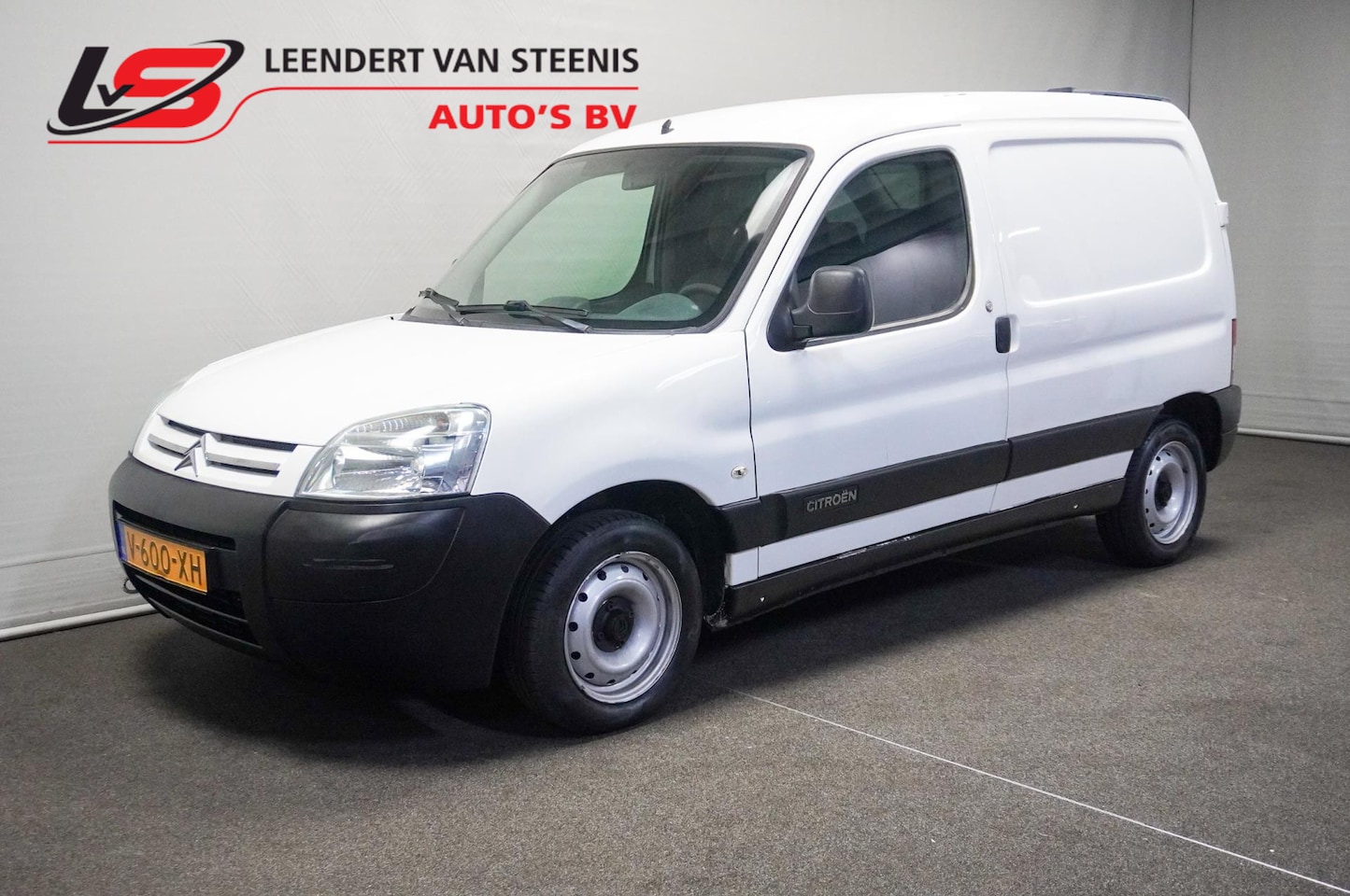 Citroën Berlingo - 1.4i 600 Professionnel MARGE - AutoWereld.nl