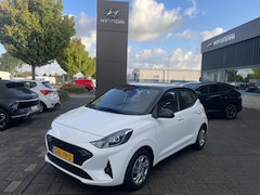 Hyundai i10 - 1.0 Premium*RIJKLAARPRIJS