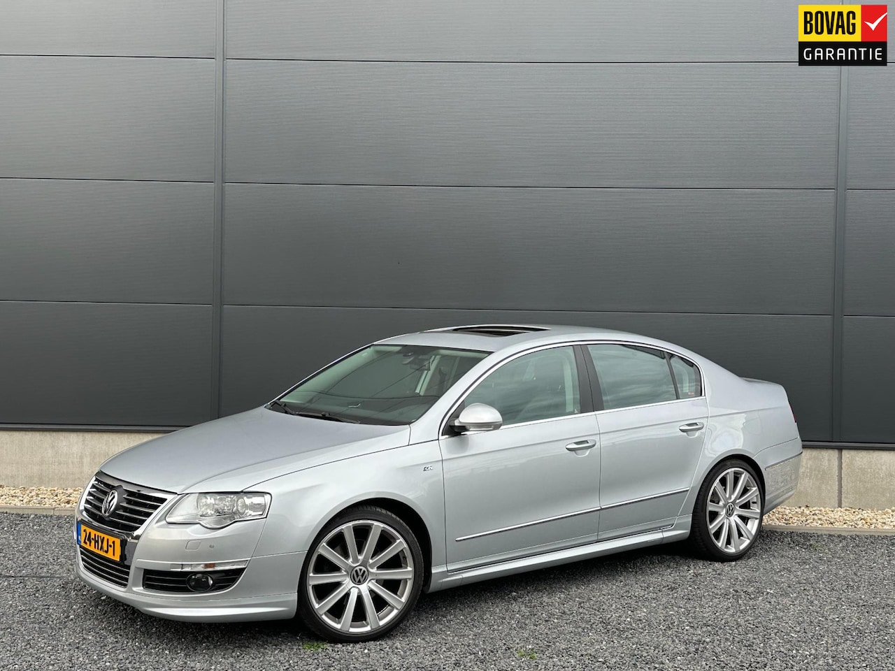 Volkswagen Passat - 2.0 TFSI Sportline Business Clima | Panodak | Leder | Zonneschermen - AutoWereld.nl