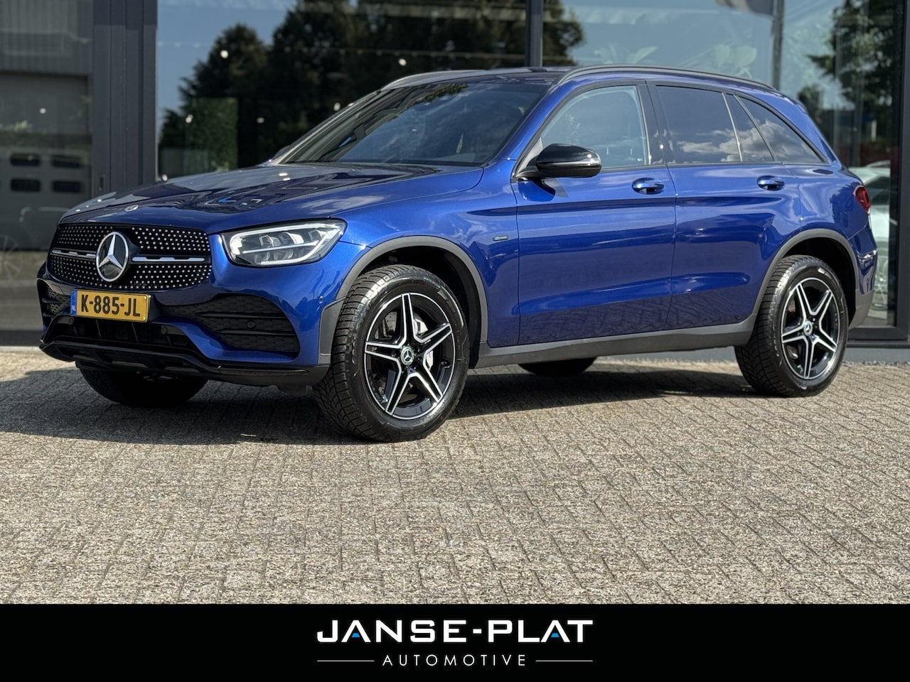 Mercedes-Benz GLC-klasse - 300e 4MATIC Bns Sul. AMG Wegdr.Trekhaak | NL-AUTO | Camera | - AutoWereld.nl