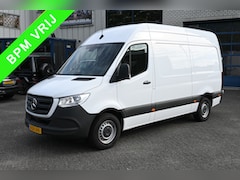 Mercedes-Benz Sprinter - 317 CDI L2H2 3500kg trekhaak, MBUX met navigatie en parkeerpakket en camera