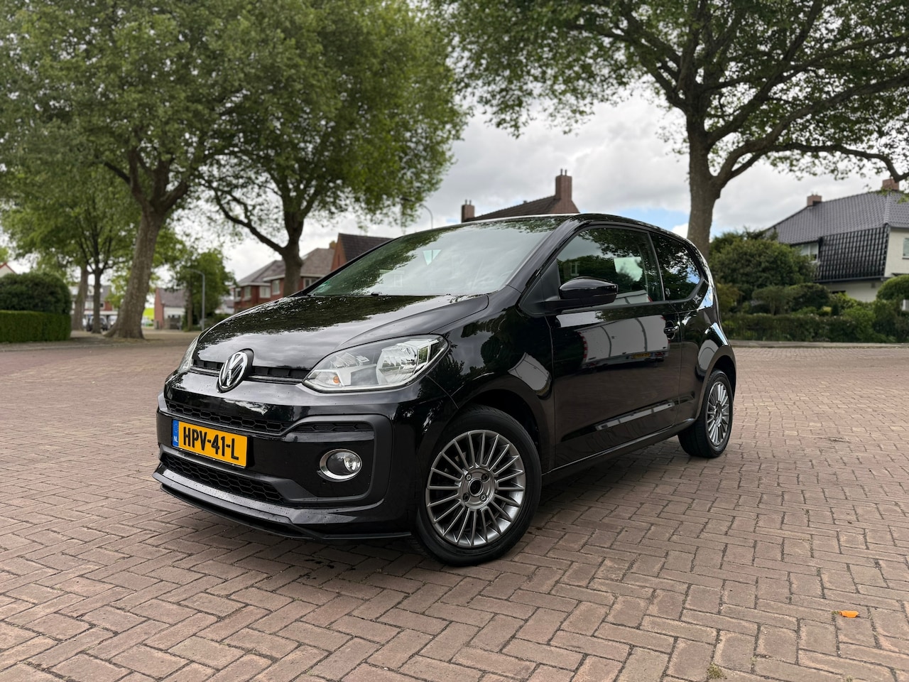 Volkswagen Up! - 1.0 TSI BMT up! beats 1.0 TSI BMT up! beats - AutoWereld.nl