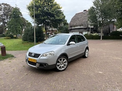 Volkswagen Polo - 1.4-16V Cross Editie | 5 deuren | Airco | Hoge instap | Cruise