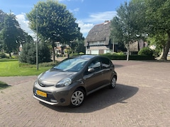Toyota Aygo - 1.0 VVT-i Comfort | Airco | Centrl. Vergrendeling | Bluetooth | Nw. APK