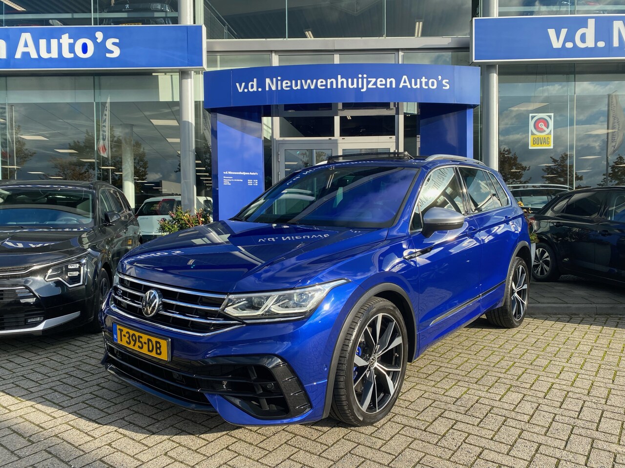 Volkswagen Tiguan - R 2.0 TSI 4Motion | 320PK | DAB | Camera | Info Bas: 0492-588982 nieuwprijs € 95000 - AutoWereld.nl