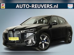BMW iX - xDrive50 Sport SKY 112 kWh / Pano / HUD / Harmankardon / Trekhaak