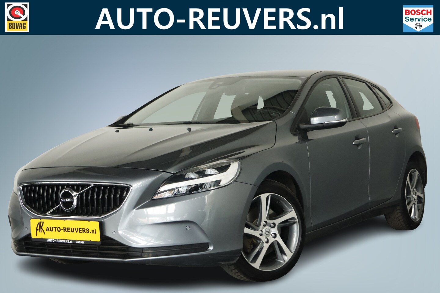 Volvo V40 - 2.0 T2 Momentum / LED / Navi / Cam / Cruisecontrol - AutoWereld.nl