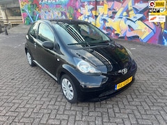 Toyota Aygo - 1.0-12V airco stuurbekrachtiging stereo bouwjaar 2008 ruim 15 jaar zelfde eigenaar