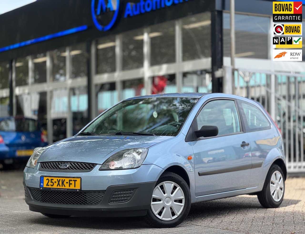 Ford Fiesta - 1.3 Airco Nieuwe APK 92.000km 2e eigenaar Boekjes Topstaat Rijdt en schakelt perfect - AutoWereld.nl