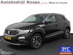 Volkswagen T-Roc - 1.5 TSI 150 Pk Sport| DSG Automaat | Standkachel | Elec. achterklep | Stoel verwarming | D
