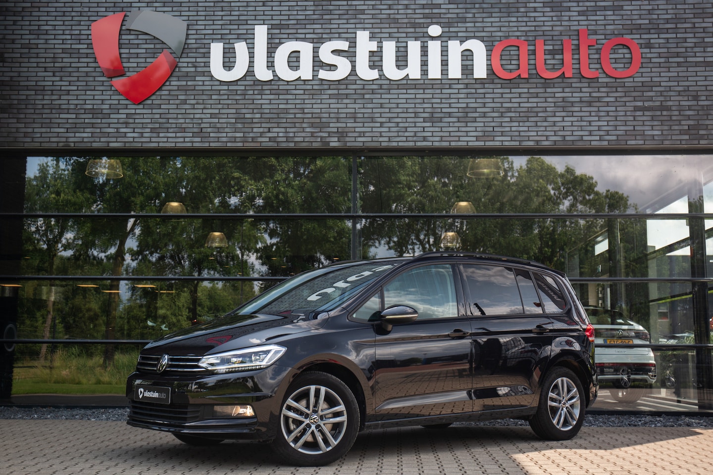 Volkswagen Touran - 1.5 TSI Comfortline Business 7p 1.5 TSI Comfortline Business 7p , 7 persoons, Camera, Adap. cruise, - AutoWereld.nl