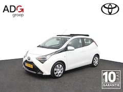 Toyota Aygo - 1.0 VVT-i x-play cabrio | Trekhaak | Parkeercamera | Groot multimedia scherm | Navigatie |