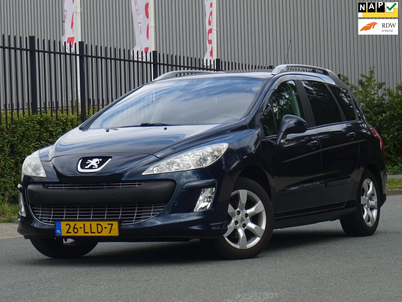 Peugeot 308 SW - 1.6 VTi XS AUT. 7-PERSOONS NAP/PANO/NAVI/PDC - AutoWereld.nl