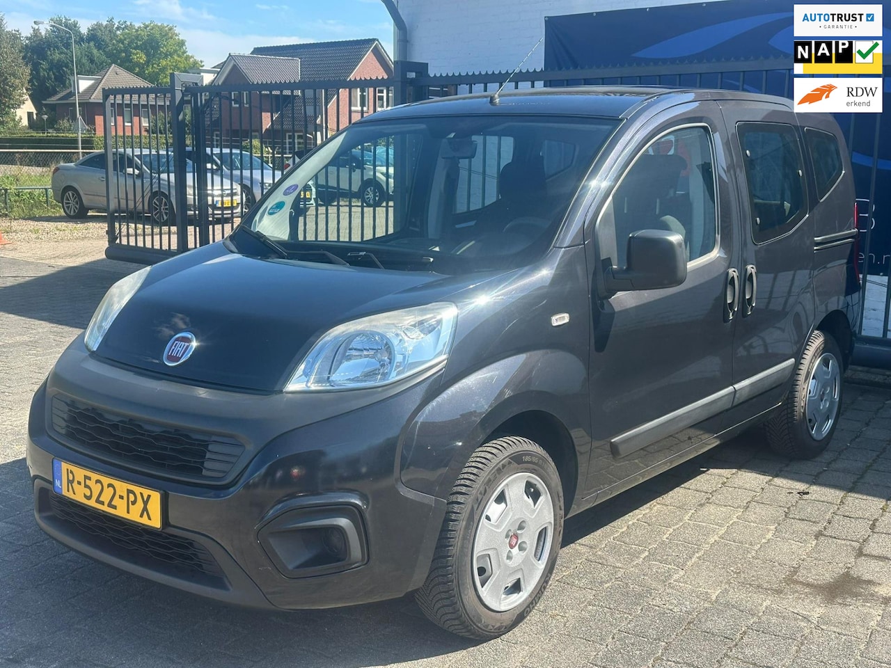 Fiat Qubo - 1.4 Easy / AIRCO / TREKHAAK / SCHUIFDEUR LINKS EN RECHTS - AutoWereld.nl