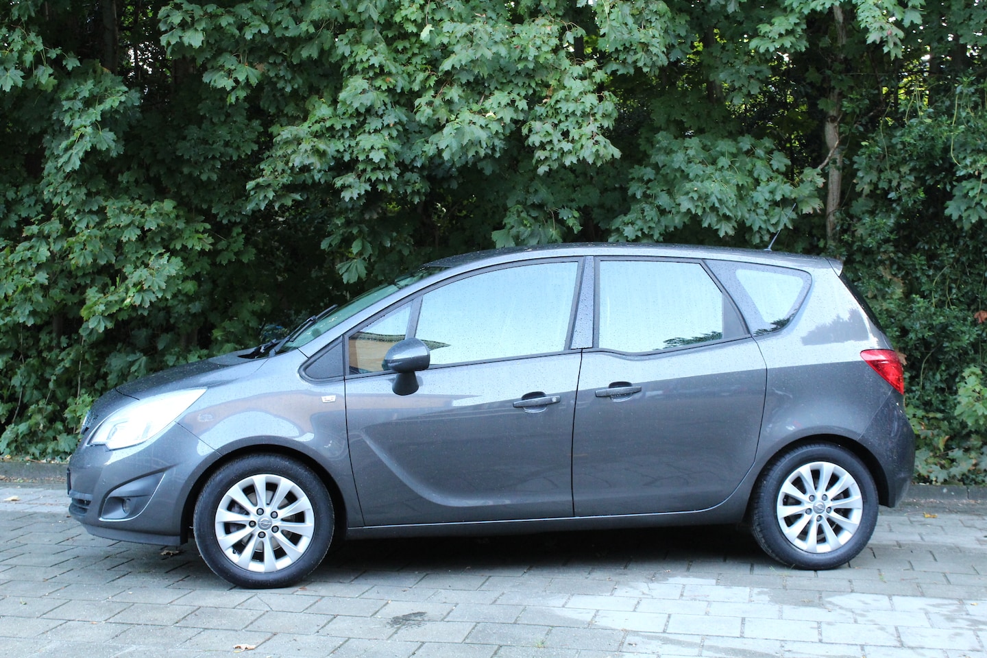Opel Meriva - 1.4 Turbo Anniversary Edition trekhaak airco cruise enz - AutoWereld.nl