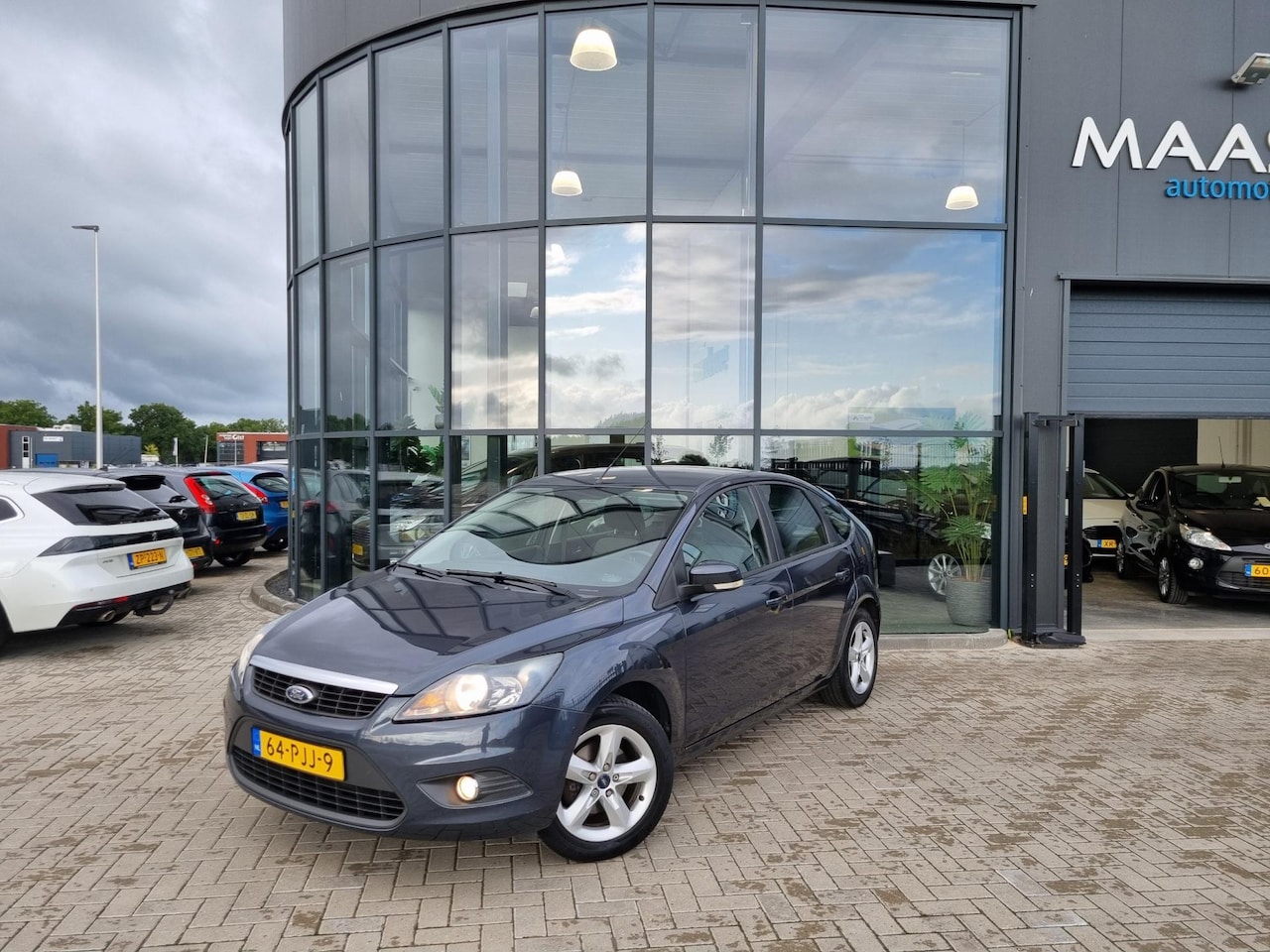 Ford Focus - 1.6 Comfort I Dealer onderhouden - AutoWereld.nl