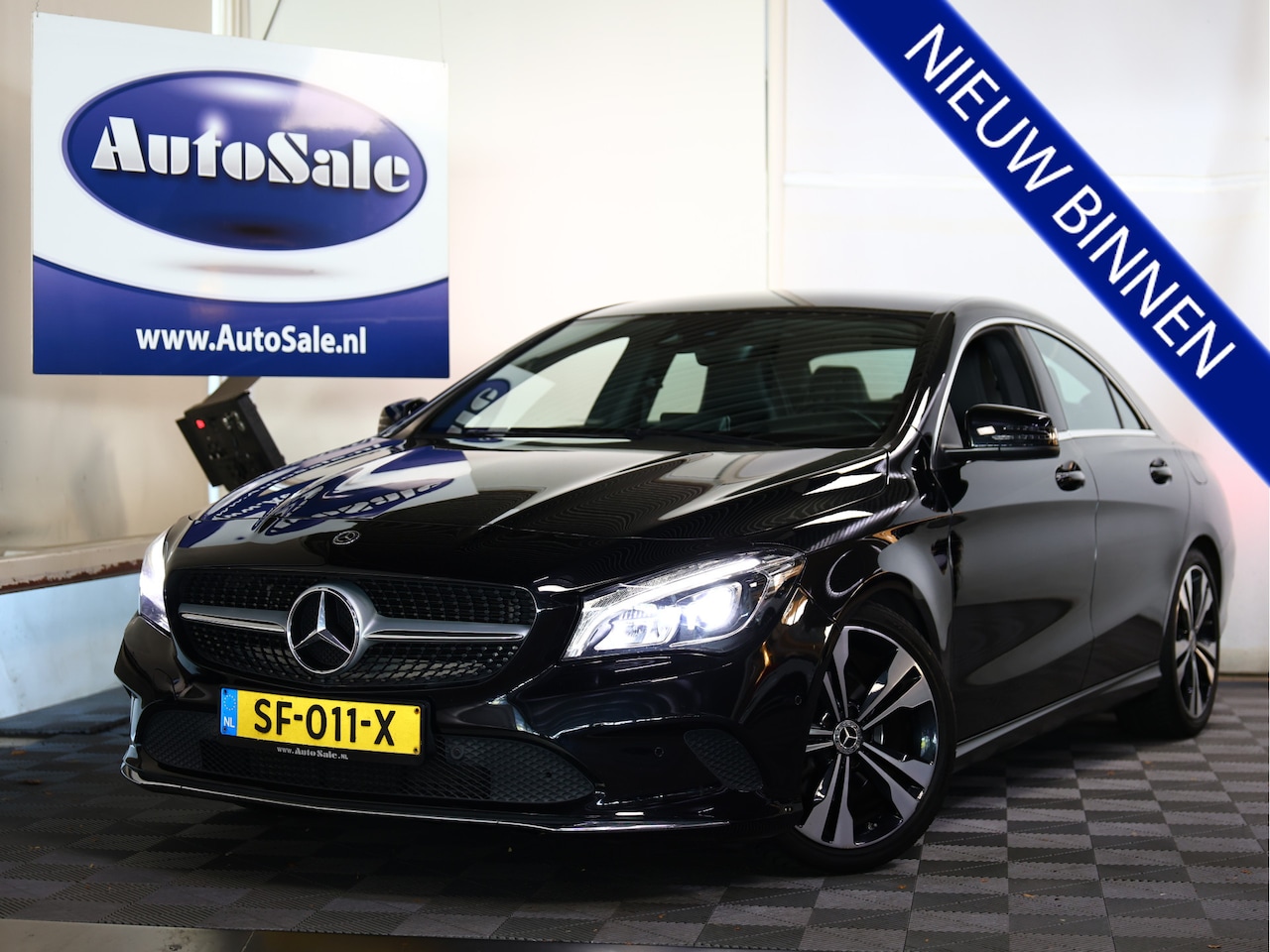 Mercedes-Benz CLA-Klasse - 180 Business Solution AMG LED NAVI AIRCO PDC STOELVW BT '17 - AutoWereld.nl