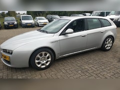 Alfa Romeo 159 Sportwagon - 2.2 JTS TI 2008 Leder Airco